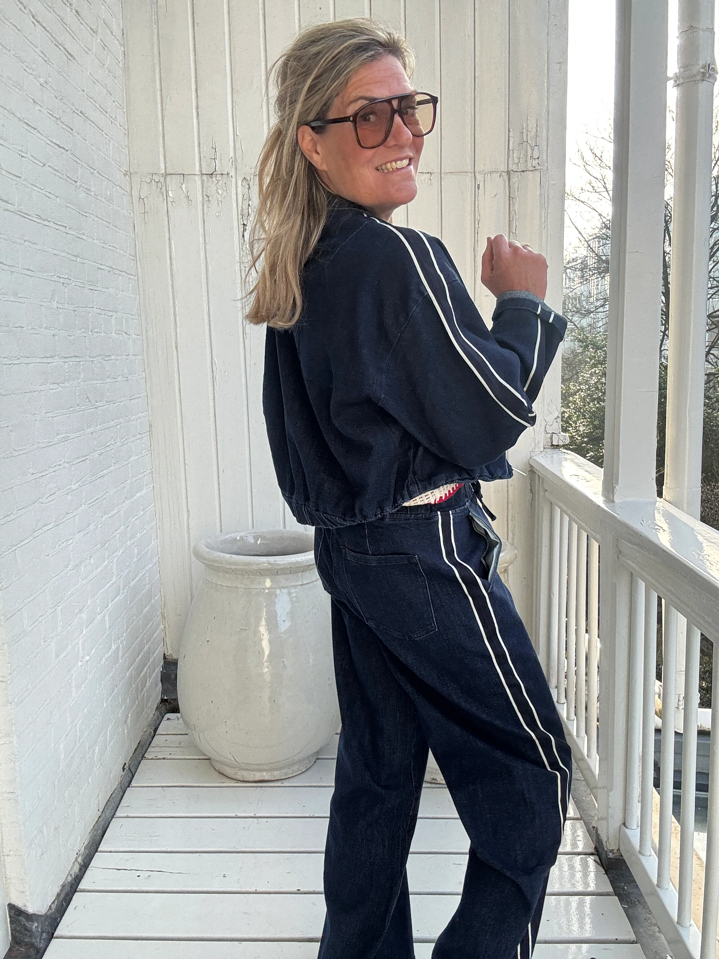 Bomber - Julia - Image 5
