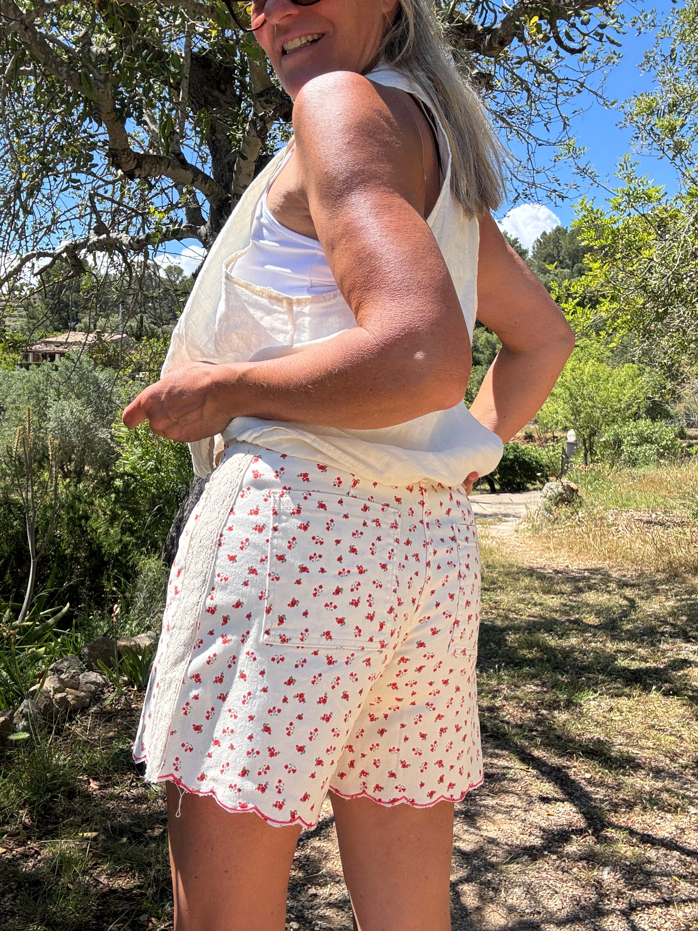 Short - Josie - Image 4