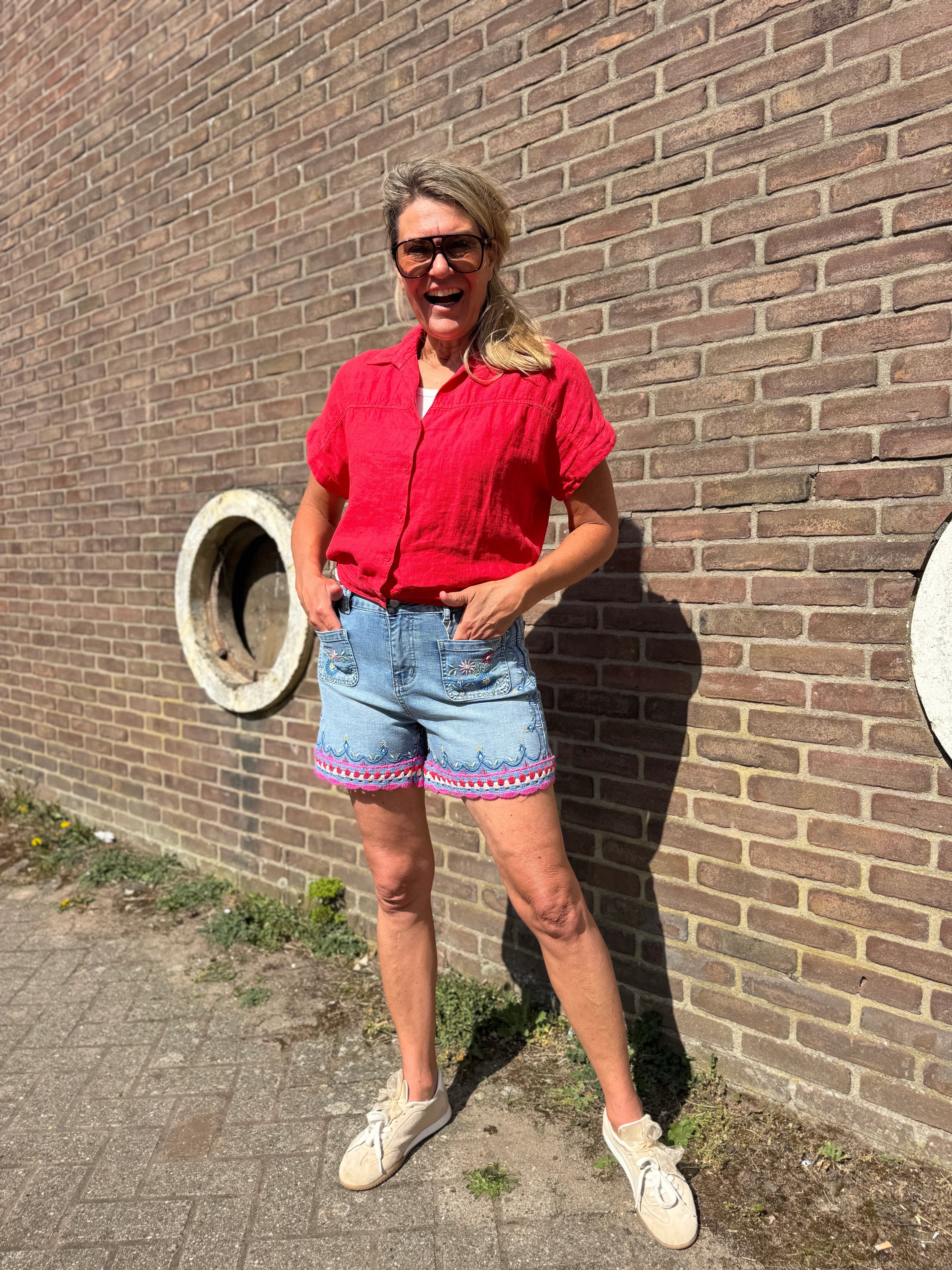Short - Saar