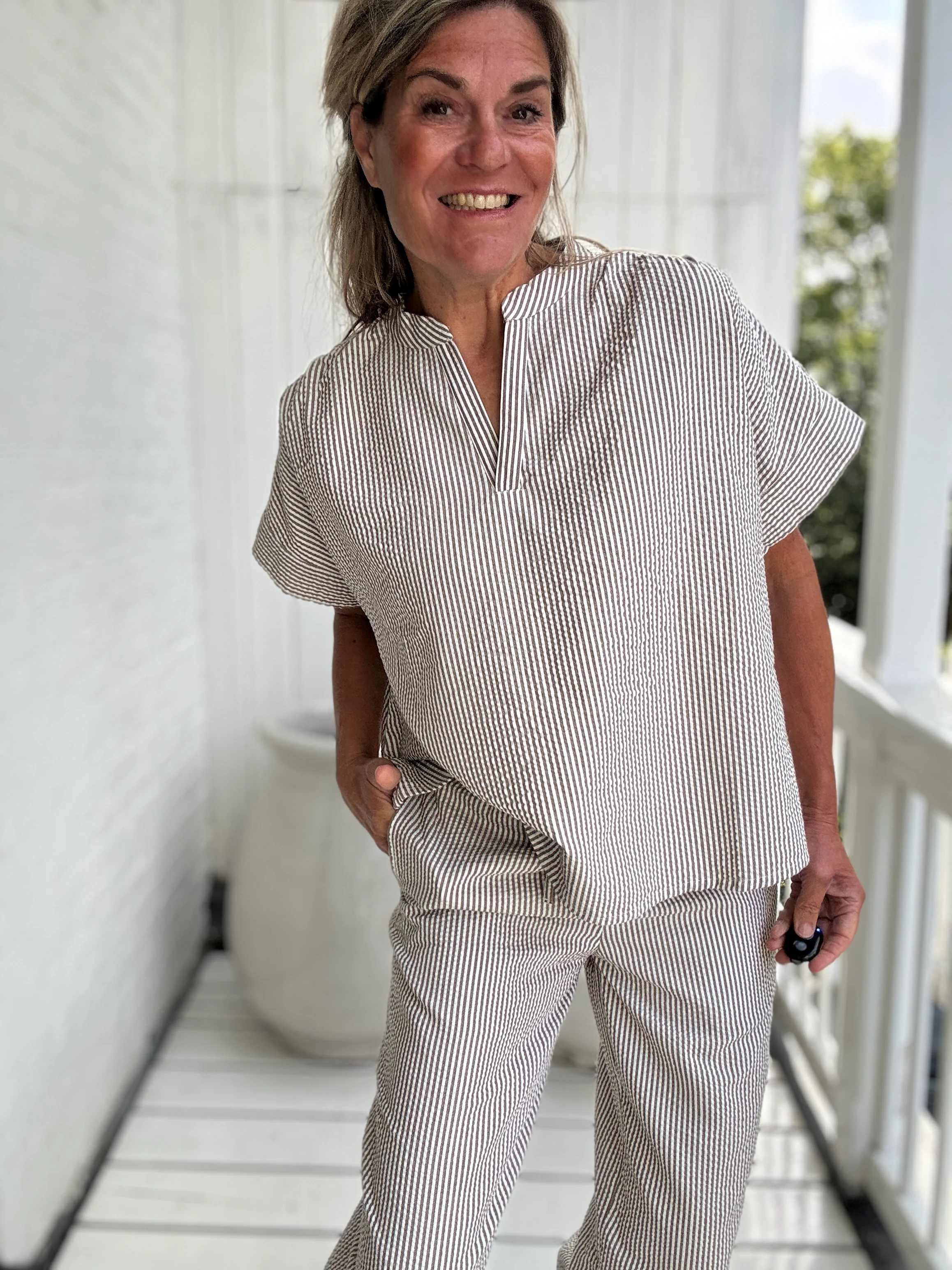 Top - KALEA V-NECK SS TOP - VILA - Image 2