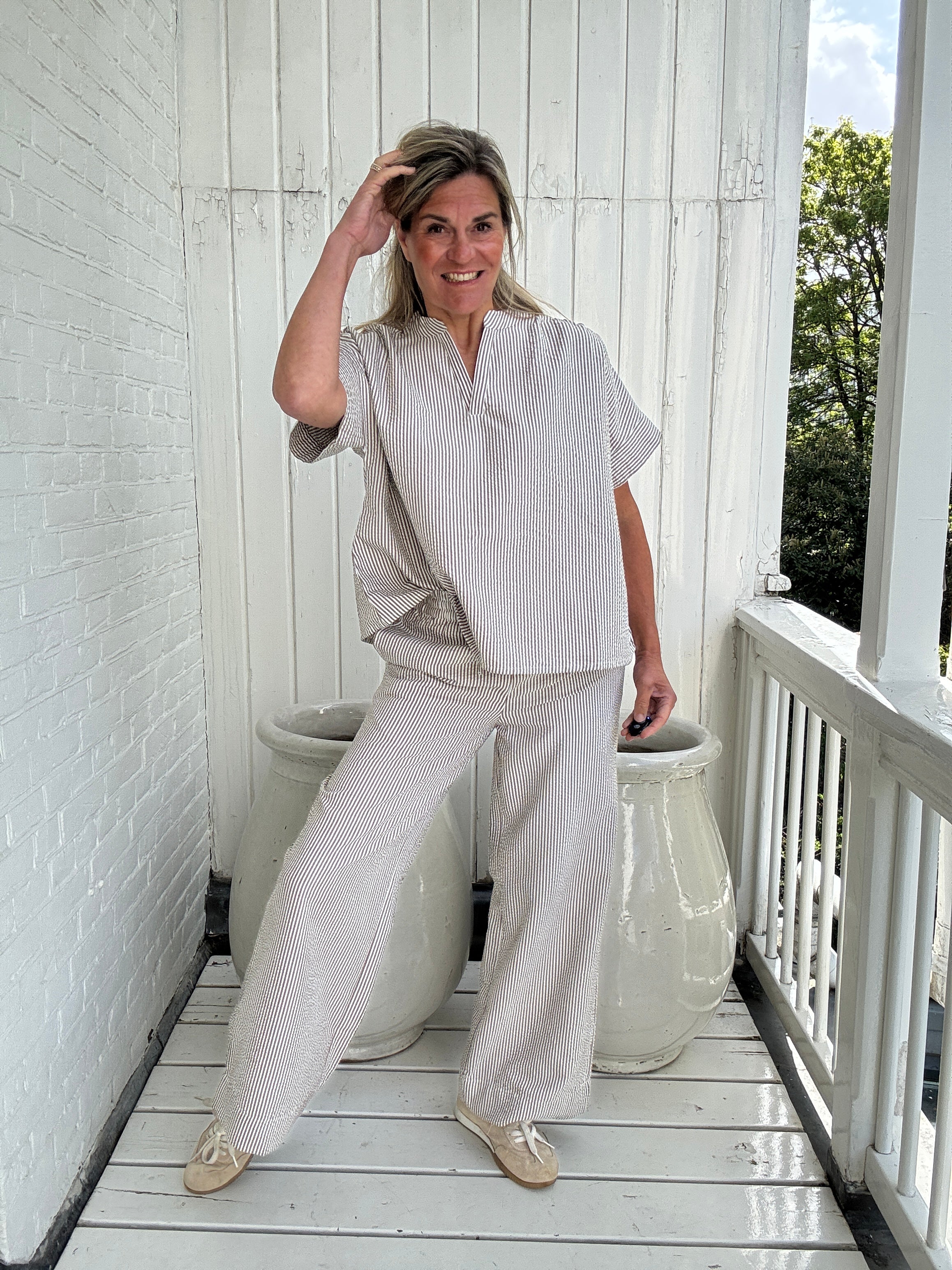 Top - KALEA V-NECK SS TOP - VILA - Image 5
